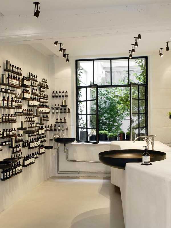 Vaste | aesop-store-fr-le-marais-01.jpg