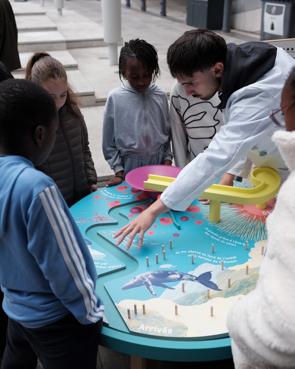 Vaste | extravertie-vaste-scenographie-3.jpg